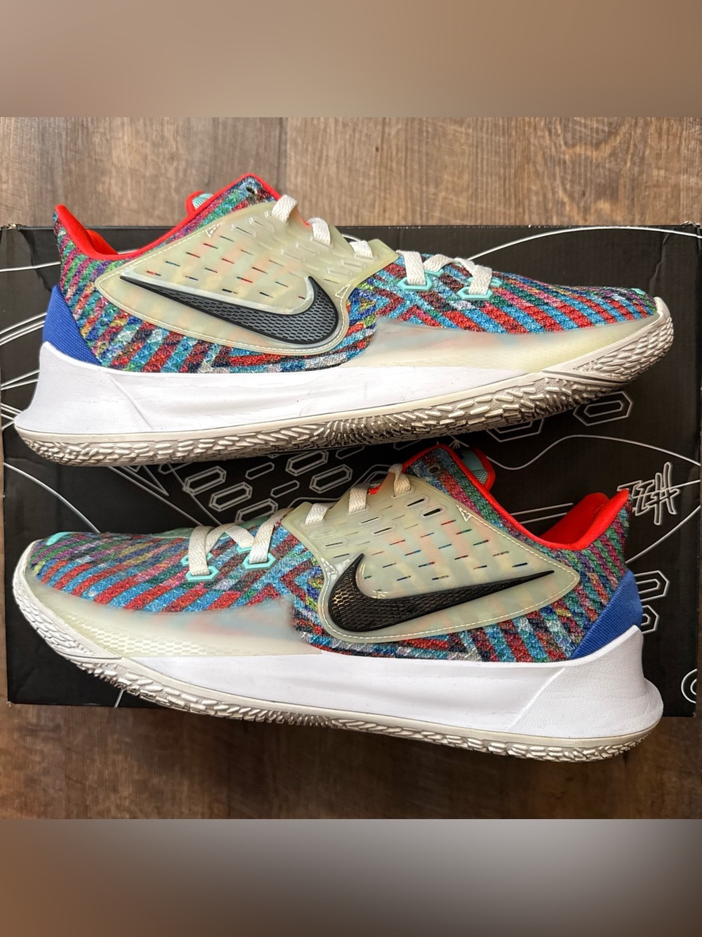 Nike Kyrie Low 2 Multi-Color Irving Men’s Size 15 Sneakers Shoes AV6337-400